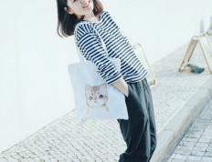 开云体育APP下载-跨界星火，库尔图瓦燃擎F1新赛季揭幕之夜