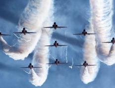 开云官网-东方奇迹与希腊怪物，当草根逆袭遇见天赋碾压