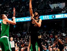 开云体育官网-凯尔特人遭遇杜兰特碾压，NBA局势紧张