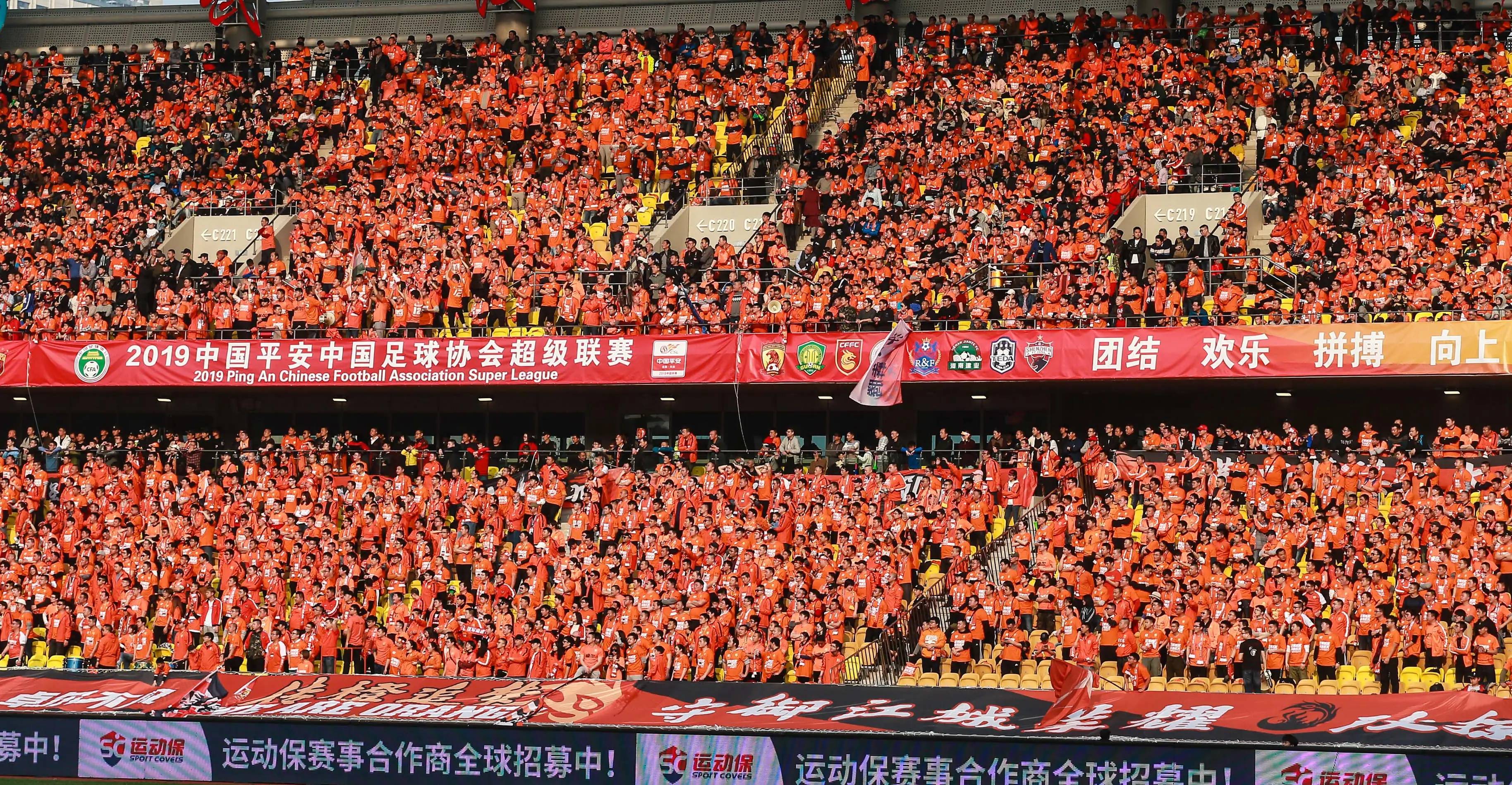 开云体育在线-足球比赛即将上演，看点无数引人期待的简单介绍
