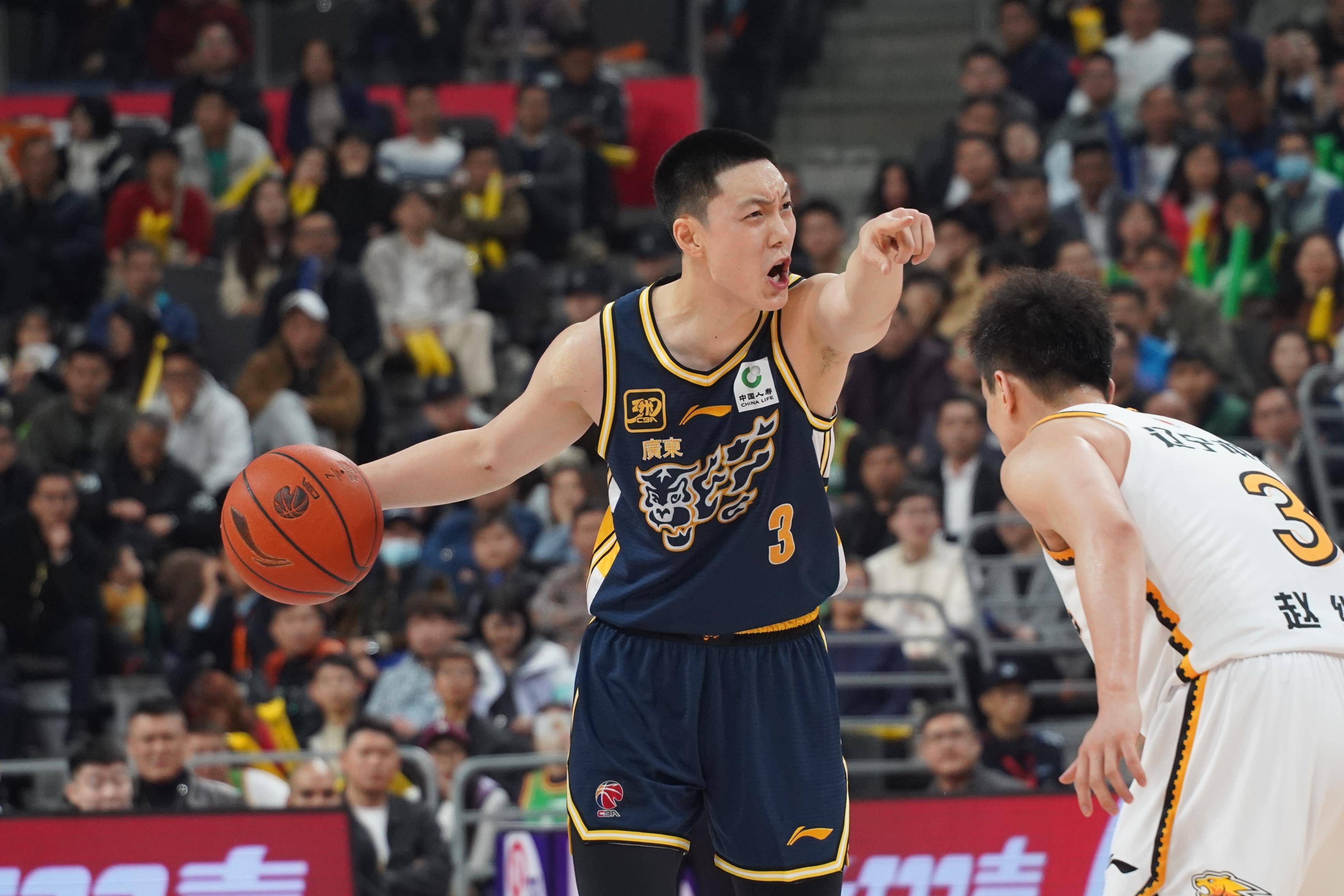 开云体育入口-广东男篮主场大胜，雄霸榜首