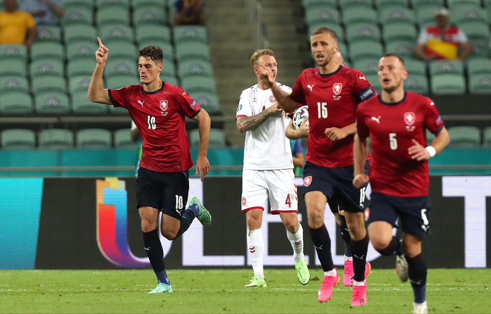 开云体育入口-丹麦羽毛球队力克日本羽毛球队,辛杜统治全场的简单介绍