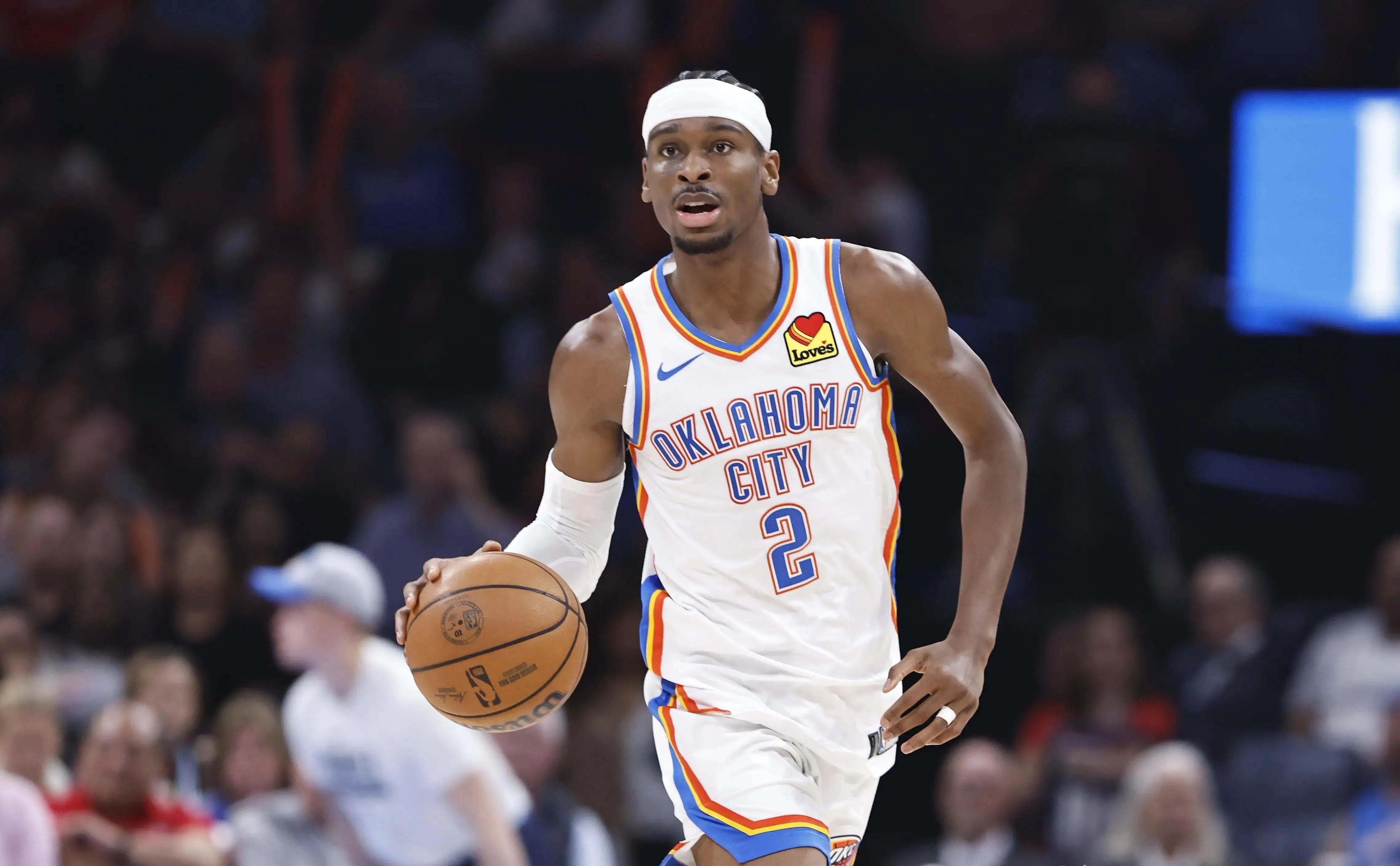 开云体育中国-快船客场拿下小牛，八连胜