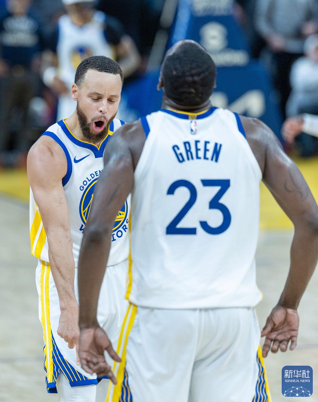 开云体育中国-勇士遭活塞逆转，主场惨遭惨败