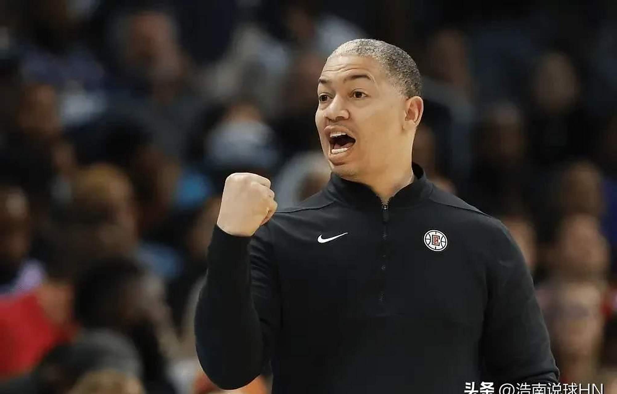 开云体育平台APP-包含快船压制黄蜂，轻松获胜的词条