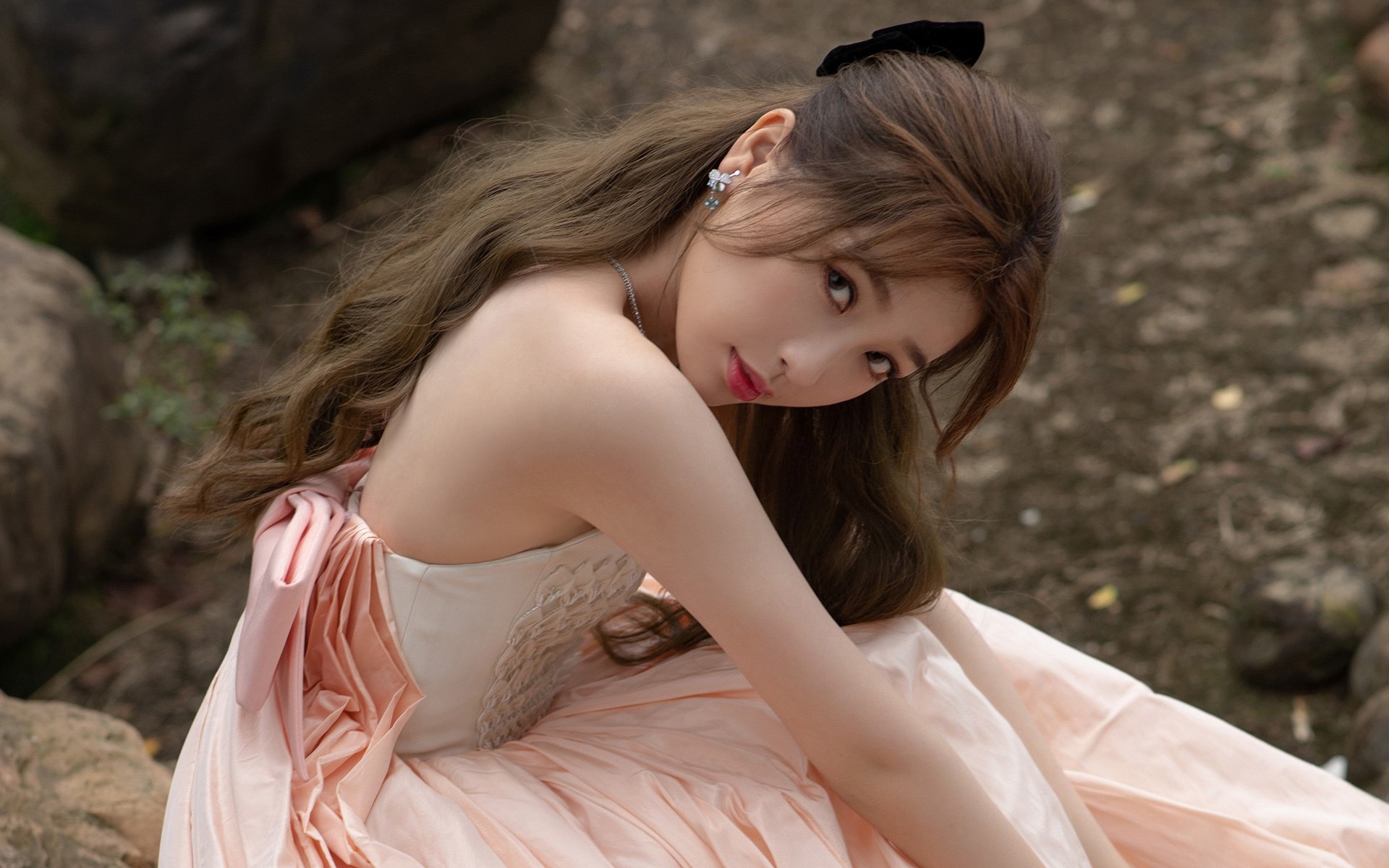 开云平台-单节狂飙定胜局！杰伦格林关键得分助76人拉开新疆队差距