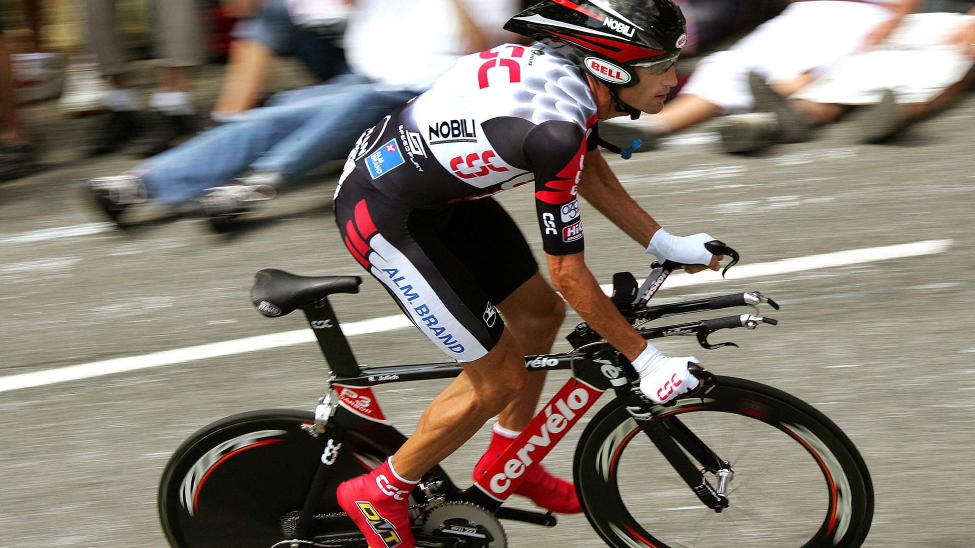 开云体育官方网站-历史在重演，活塞铁蹄踏平麦迪逊，詹姆斯生死局诠释何为关键先生