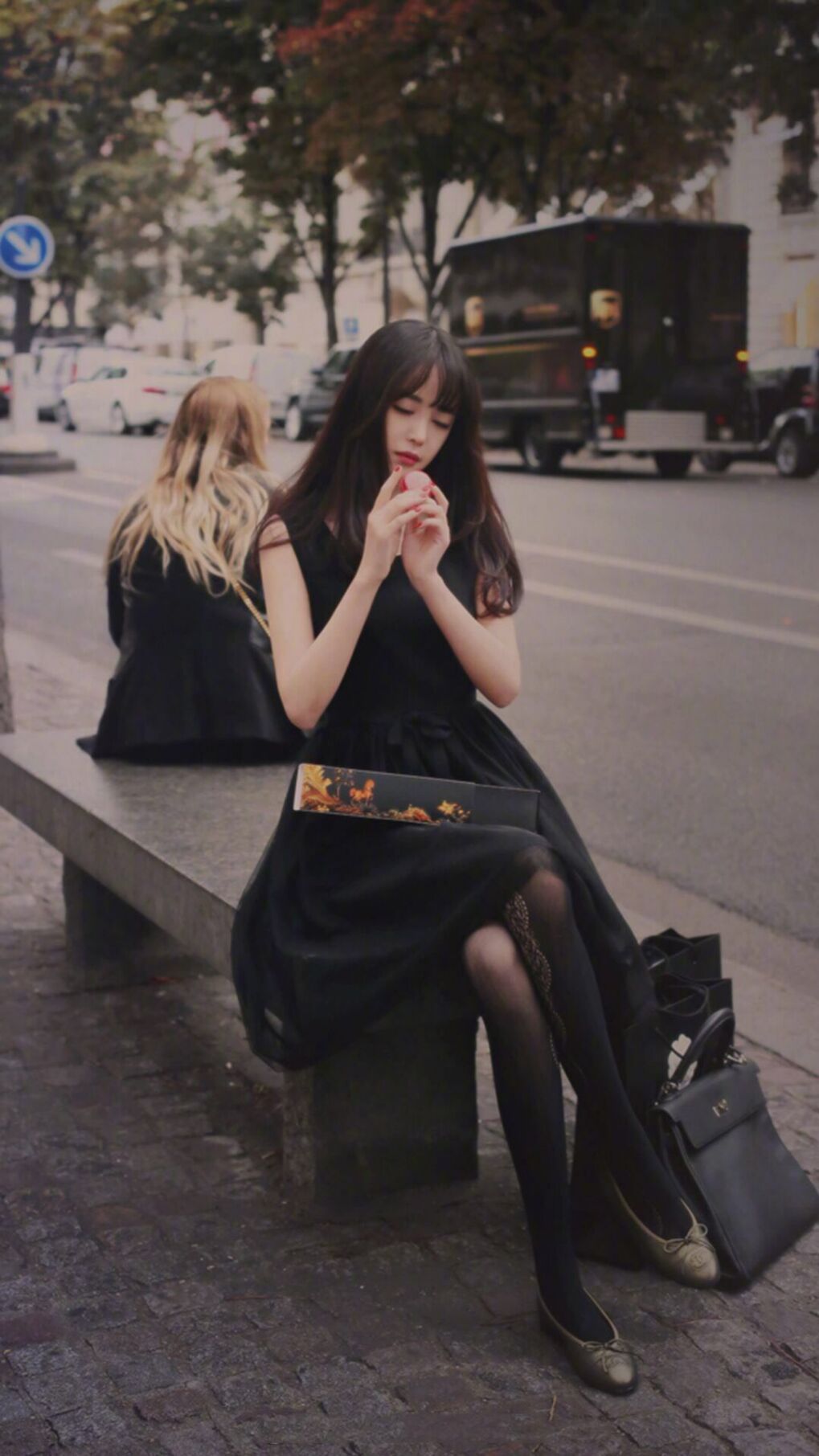 开云体育登录-布伦森接管年度焦点战，尼克斯收割爵士显王者之风