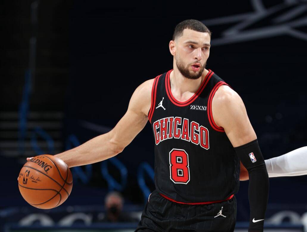 开云体育下载-北京队强行终结雷霆,拉文在欧冠淘汰赛接管比赛