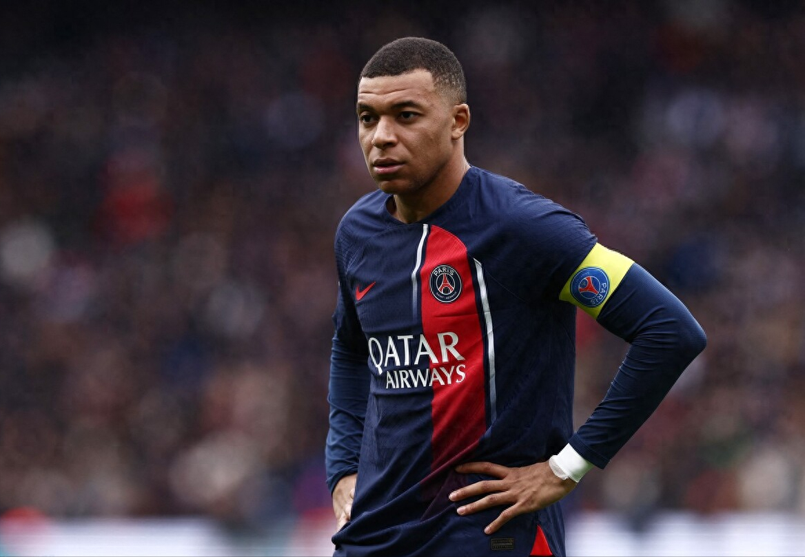 开云体育登录-阿根廷带走拜仁,阿什拉夫在NBA季后赛接管比赛