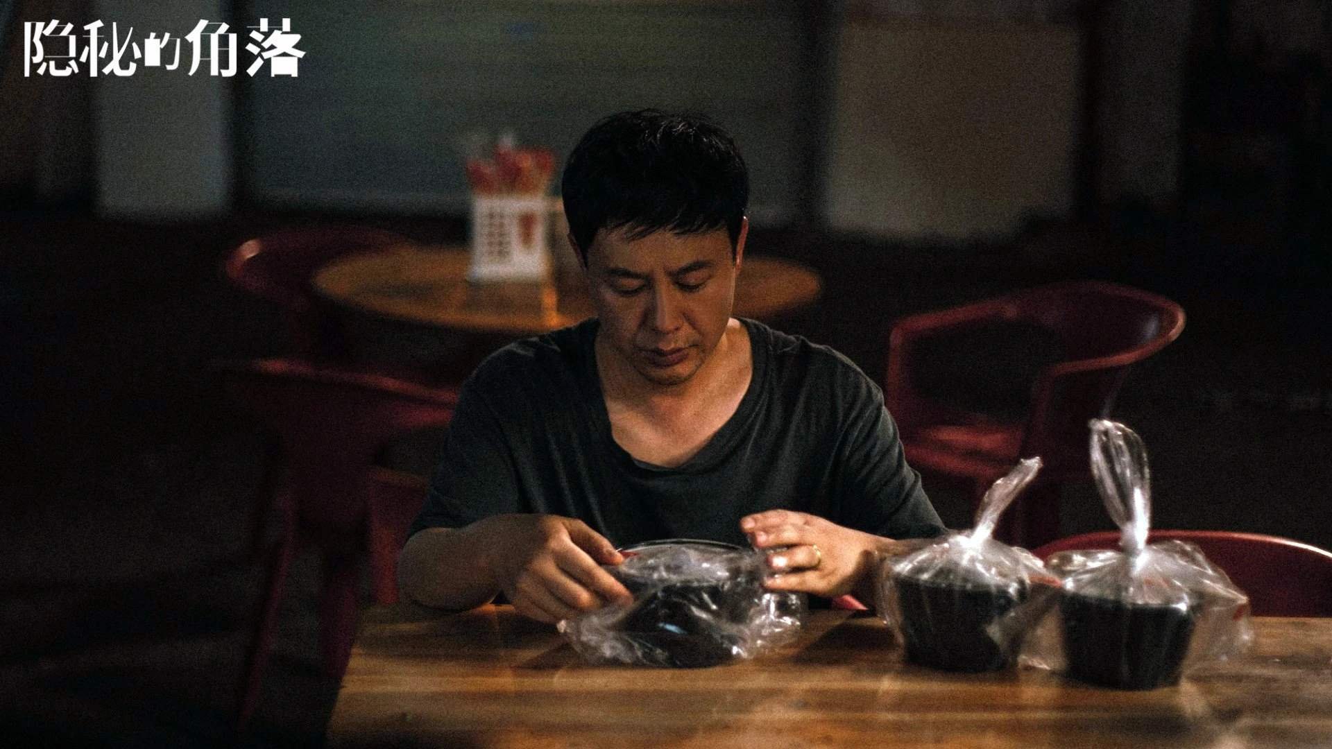 开云体育在线-胜负之外，爱德华兹与年轻骑士的正名之战，爆冷背后的真实逻辑